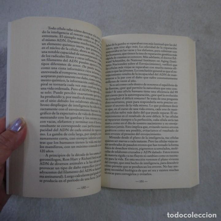 Libros de segunda mano: CUERPOS SIN EDAD, MENTES SIN TIEMPO - DEEPAK CHOPRA - EDICIONES B - 2011 - Foto 7