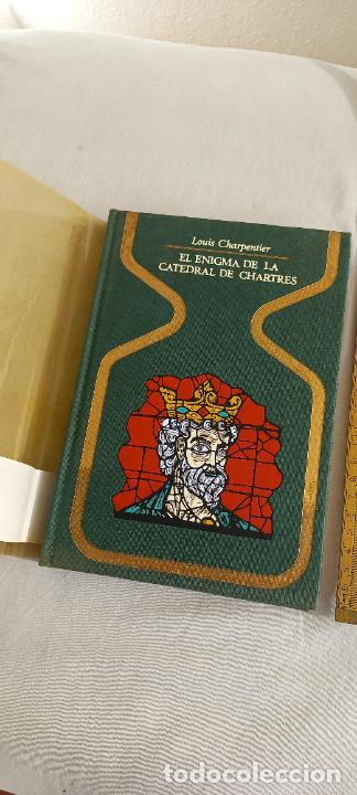El Enigma De La Catedral De Chartres Louis Charpentier $1900  #catedraldechartres #charpentier #realismofantástico #plazayjanes…