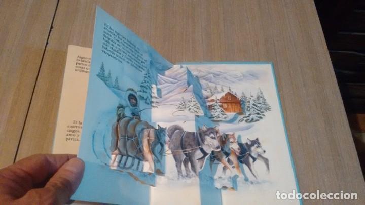 Libros de segunda mano: LOS PERROS - UN LIBRO ANIMADO - - Foto 4