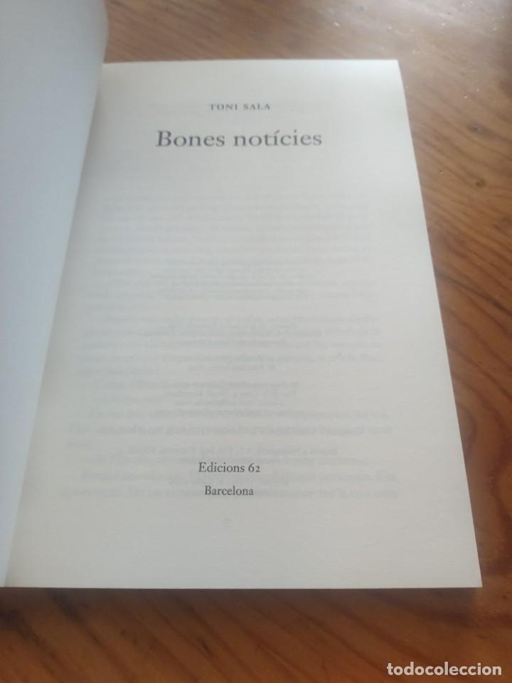 Libros de segunda mano: BONES NOTICIES TONI SALA EL BALANCI - Foto 2