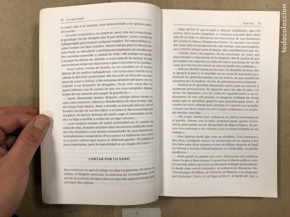 Libros de segunda mano: LA VIDA SIMPLE. CARKOS FRESNEDA. EDITORIAL PLANETA 1998. - Foto 3