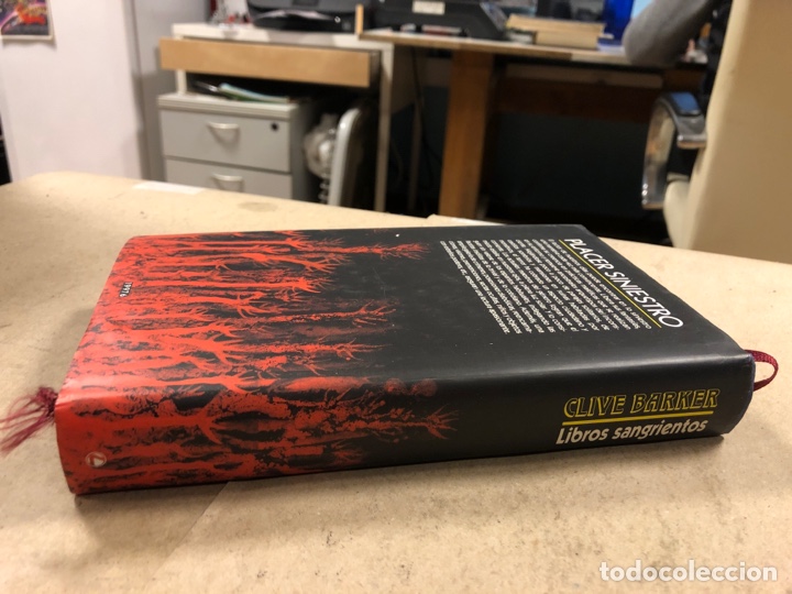 Libros de segunda mano: LIBROS SANGRIENTA. CLIVE BARKER. C&Iacute;RCULO DE LECTORES 1991. - Foto 7