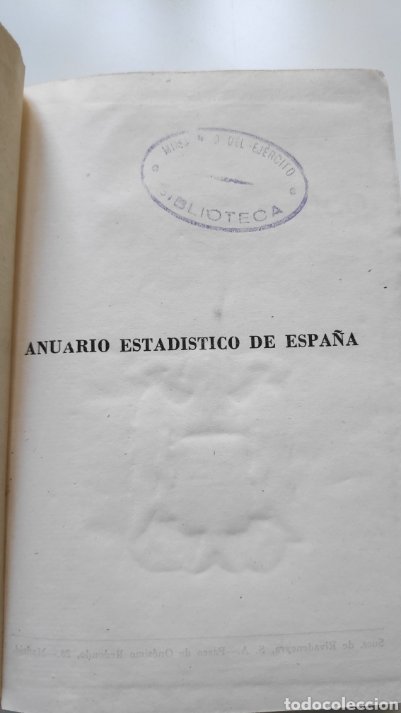 Libros de segunda mano: Anuario Estadistico de Espa&ntilde;a 1947 Franco - Foto 4