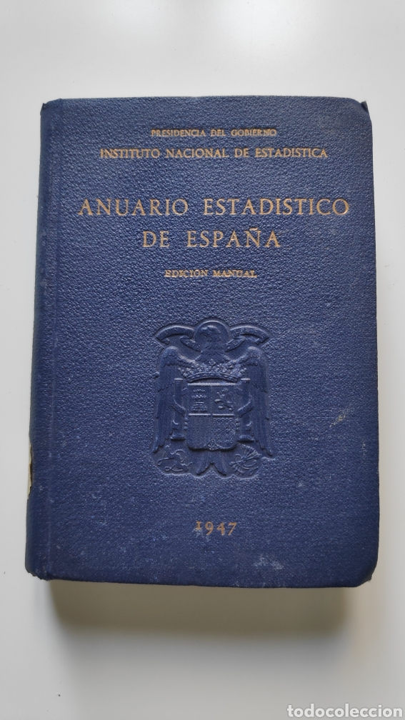 Libros de segunda mano: Anuario Estadistico de Espa&ntilde;a 1947 Franco - Foto 1