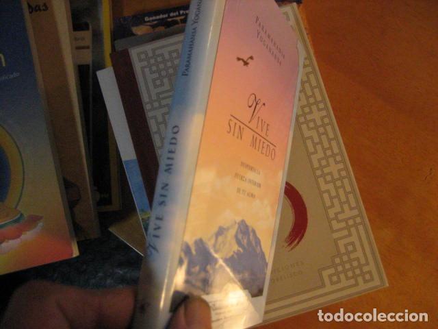 Libros de segunda mano: VIVE SIN MIEDO - Paramahansa Yoganandya NUEVO !!! - Foto 2
