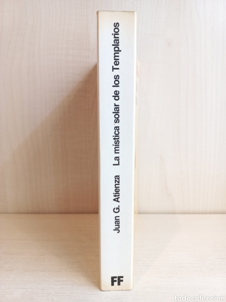 Libros de segunda mano: La m&iacute;stica de los templarios. Juan Atienza. MART&Iacute;NEZ ROCA. - Foto 2