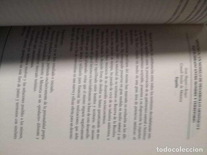 Libros de segunda mano: Interesante libro de Lanzarote guía comunicaciones - Foto 4 - 299174613