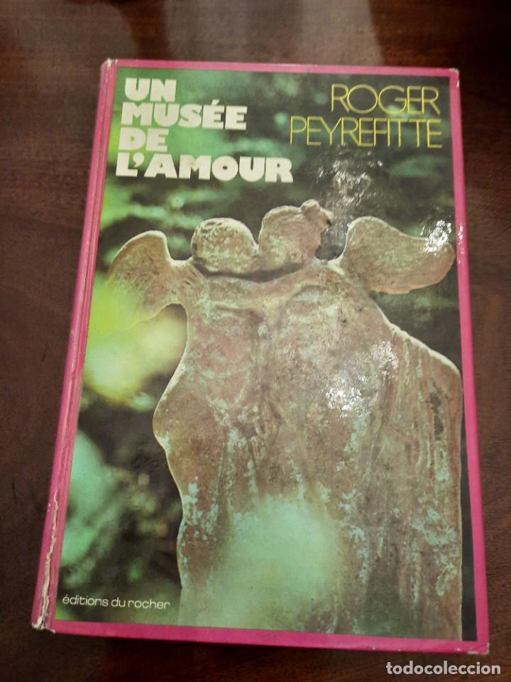 Libros de segunda mano: Libro UN MUSEE DE LAMOUR, DE ROGER PEYREFITE - Foto 1