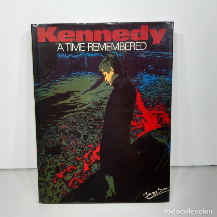Libros de segunda mano: LIBRO - KENNEDY A TIME REMEMBERED - JAQUES LOWE / 15.538 - Foto 1