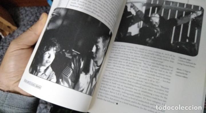Libros de segunda mano: LIBRO SERIE TELEVISION FARSCAPE EN INGL&Eacute;S A&Ntilde;O 2000 - Foto 4
