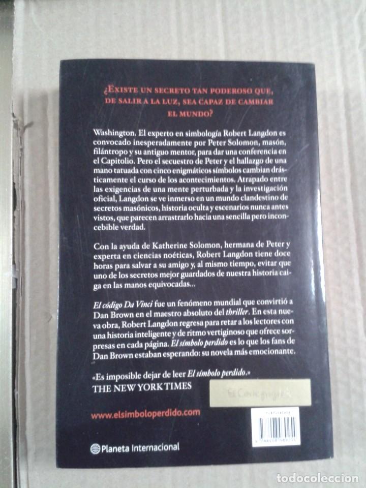 Libros de segunda mano: DAN BROWN EL SIMBOLO PERDIDO - Foto 2
