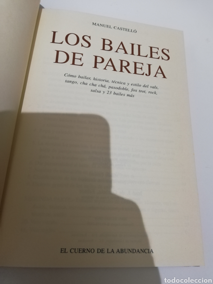 Libros de segunda mano: LOS BAILES DE PAREJA (MANUEL CASTELL&Oacute;) - Foto 2