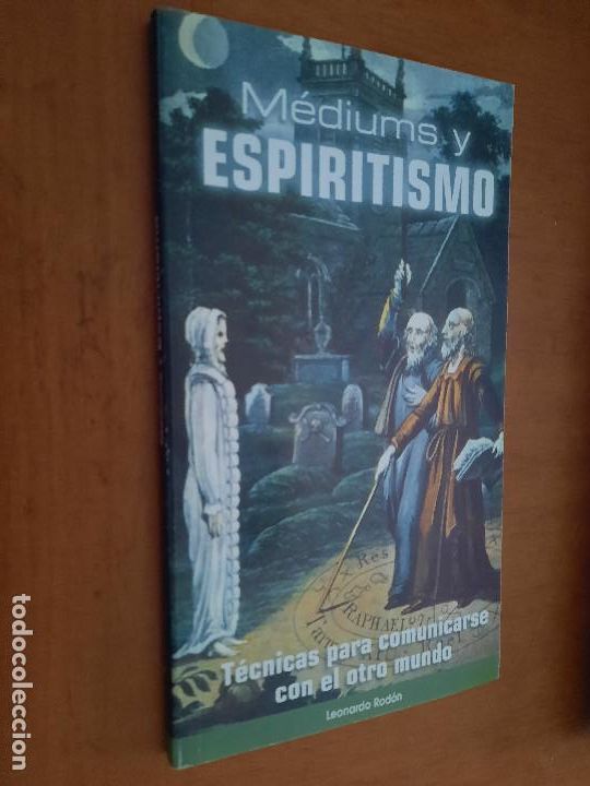 Libri di seconda mano: MEDIUMS Y ESPRITISMO. TECNICAS PARA COMUNICARSE CON EL OTRO MUNDO. R&Uacute;STICA. BUEN ESTADO