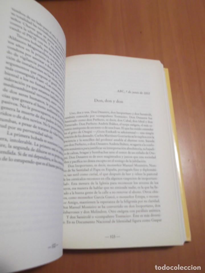 Libros de segunda mano: El bosque sonriente de Alfonso Uss&iacute;a. - Foto 3