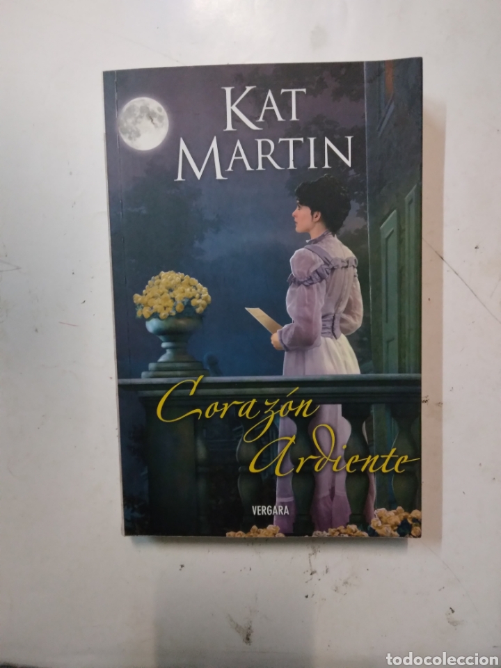 Libros de segunda mano: Kat Martin, Coraz&oacute;n ardientemente, Vergara - Foto 1