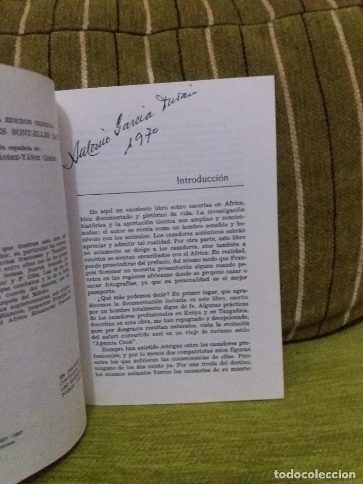 Libros de segunda mano: GRANDES CACER&Iacute;AS en &Aacute;frica Central - Foto 4