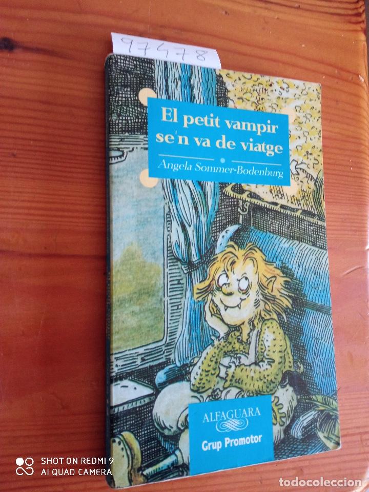 Libros de segunda mano: Angela Sommer-Bodenburg - El petit vampir se'n va de viatge
