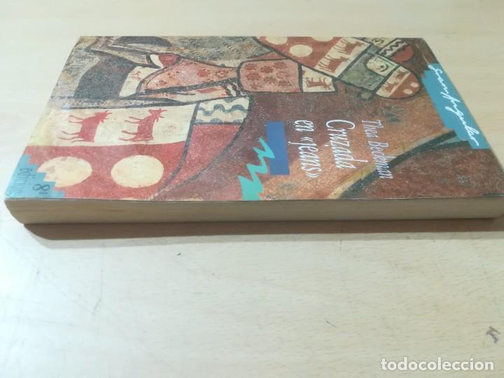 Libros de segunda mano: CRUZADA EN JEANS / THEA BECKMAN / GRAN ANGULAR / AM52 - Foto 3