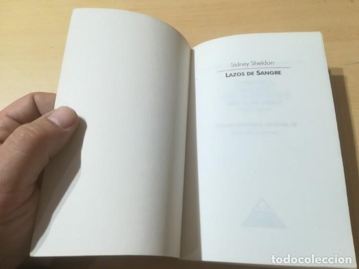 Libros de segunda mano: LAZOS DE SANGRE / SIDNEY SHELDON / EMECE / AM52 - Foto 4