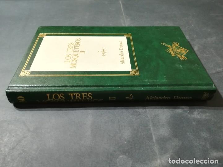Libros de segunda mano: LOS TRES MOSQUETEROS II / ALEJANDRO DUMAS / ORBIS / A&Ntilde;62 - Foto 2