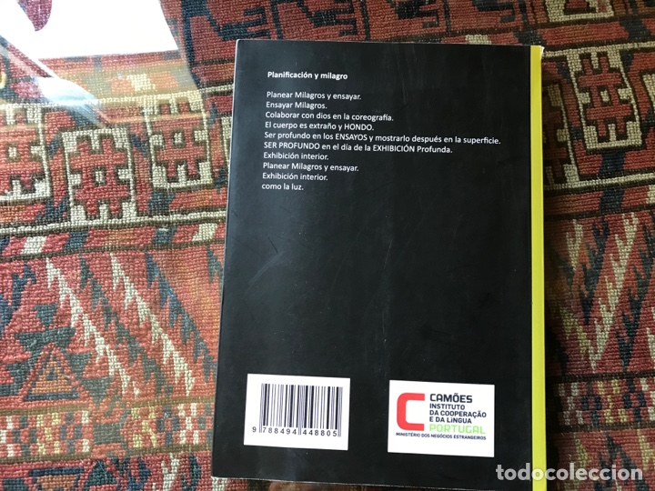Libros de segunda mano: Libro de la danza. Gon&ccedil;alo M. Tavares. Edici&oacute;n biling&uuml;e. Kriller 71 ediciones - Foto 3