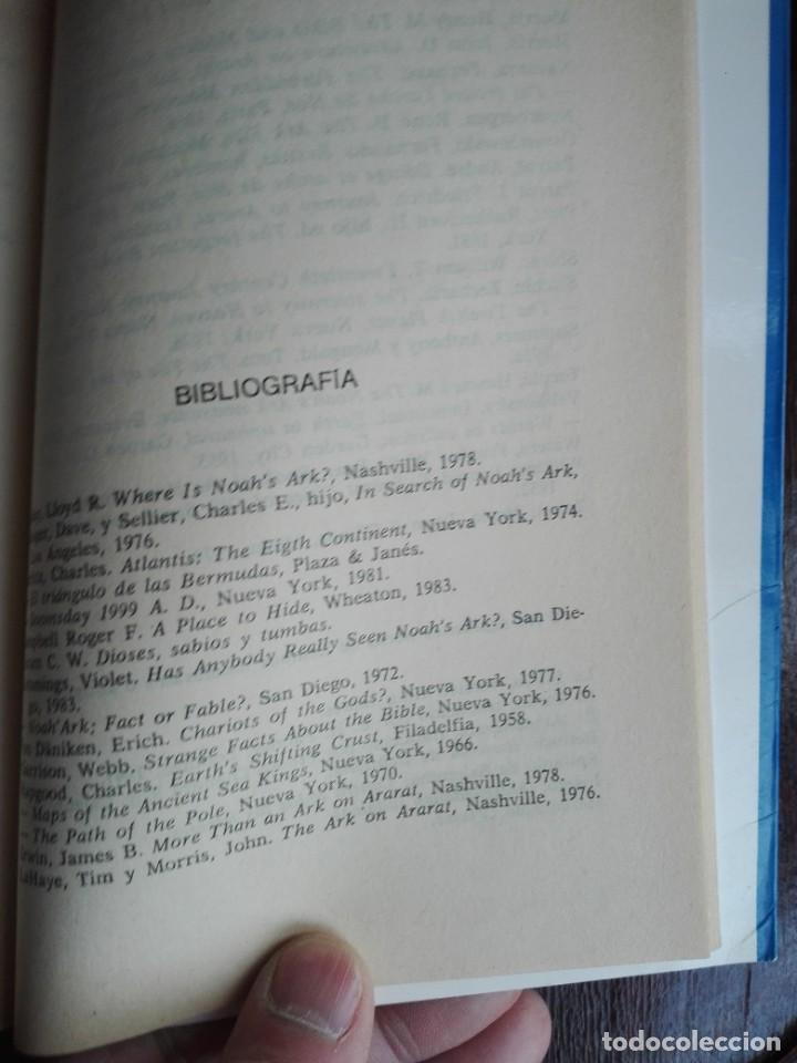 Libros de segunda mano: En busca del arca perdida de No&eacute; Charles Berlitz autor de El Tri&aacute;ngulo de las Bermudas - Foto 11