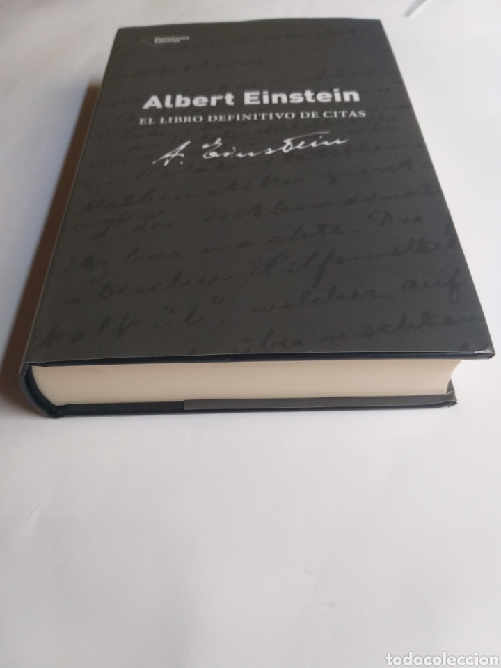 Libros de segunda mano: Albert Einstein el libro definitivo de citas . Compilaci&oacute;n y edici&oacute;n Alice calaprice - Foto 3