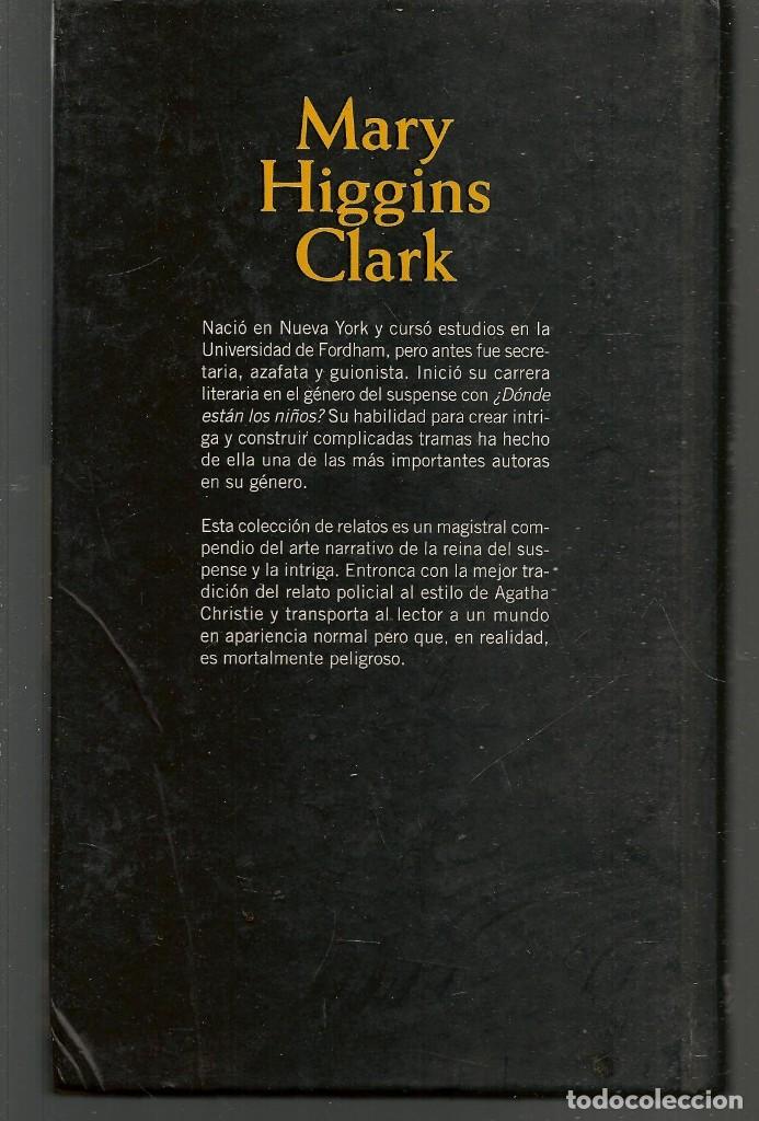 Libros de segunda mano: MARY HIGGINS CLARK. MUERTE EN CAPE COD. RBA 2000. (B/A63) - Foto 2