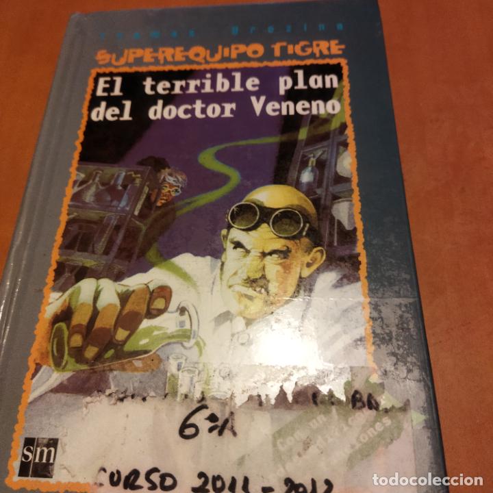 Libros de segunda mano: El terrible plan del doctor veneno - Foto 1