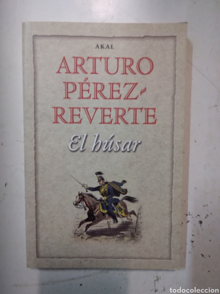 Libros de segunda mano: Arturo P&eacute;rez Reverte, El humareda, Akal - Foto 1