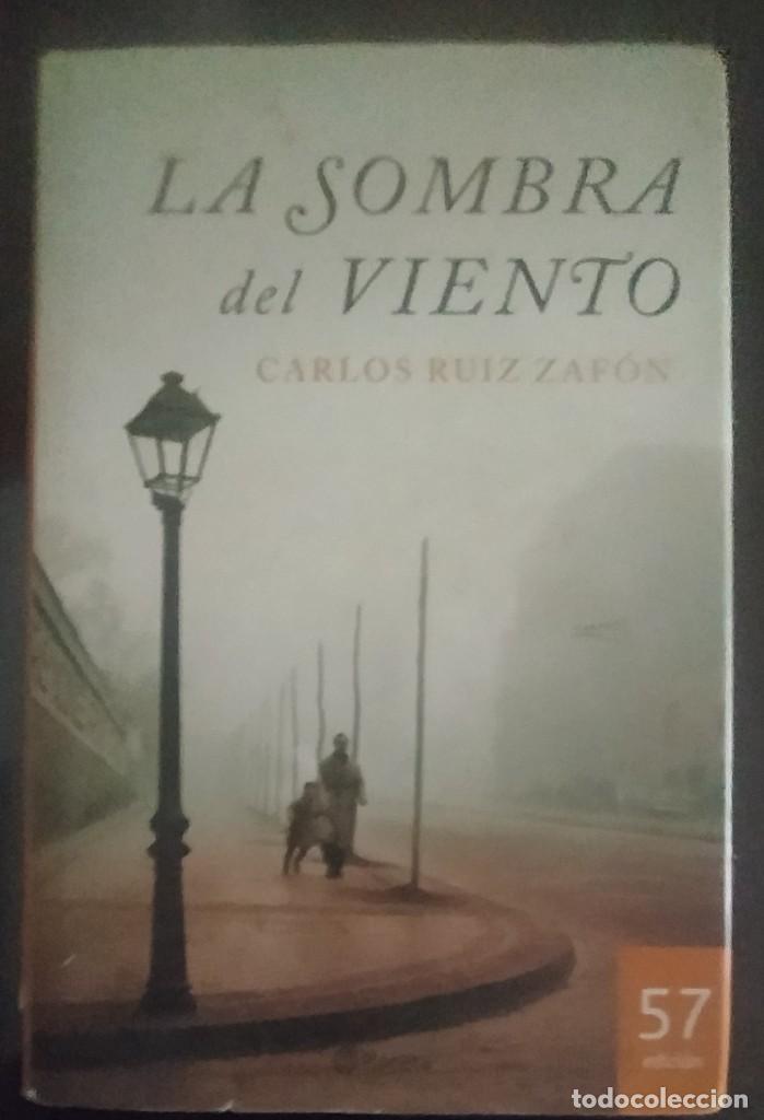 Libros de segunda mano: La sombra del viento - Carlos Ruiz Zaf&oacute;n - Foto 1