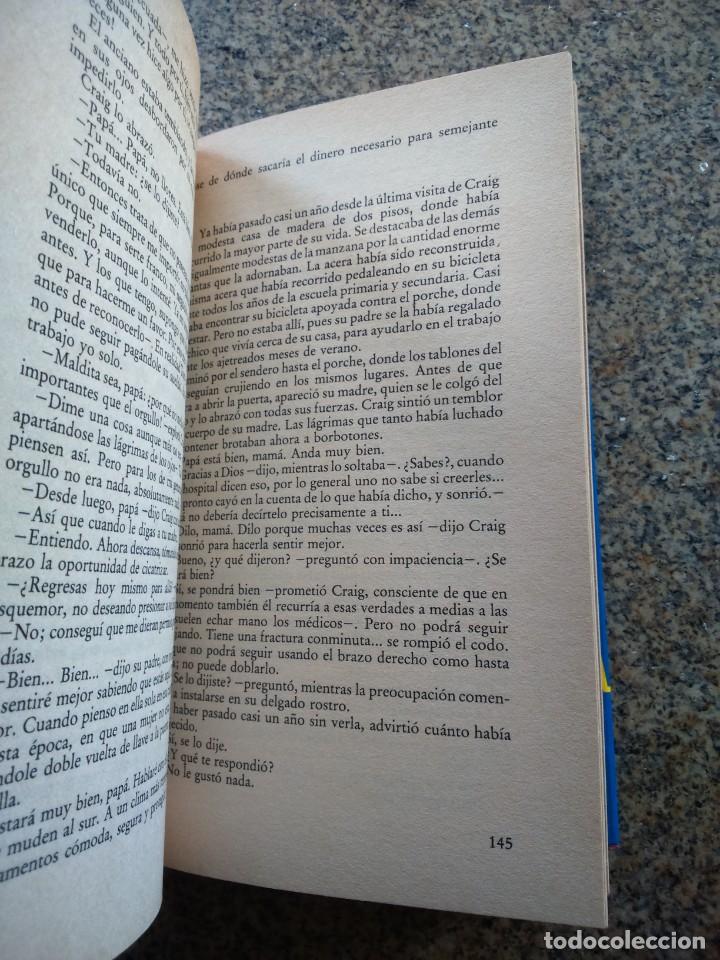 Libros de segunda mano: ERROR DE DIAGNOSTICO -- HENRY DENKER -- CIRCULO 1981 -- - Foto 2