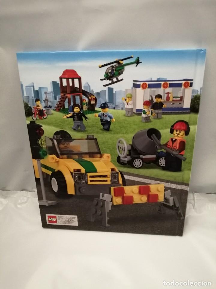 Libros de segunda mano: LEGO CITY: CONSTRUYE TU PROPIA AVENTURA - Foto 2
