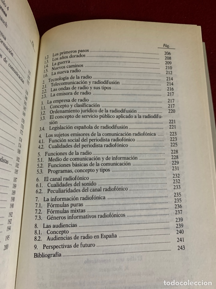 Libros de segunda mano: Introducci&oacute;n a los medios de comunicaci&oacute;n. AA.VV. - Foto 10