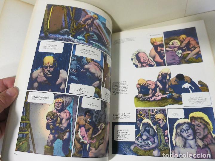 Libros de segunda mano: RICHARD CORBEN, BLOODSTAR ROBERT E HOWARD - Foto 3