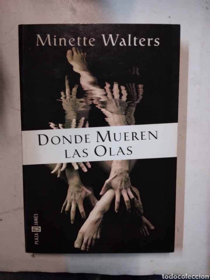Libros de segunda mano: Minette Walters, Donde mueren las olas ,Plaza Janes - Foto 1