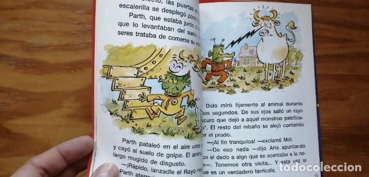Libros de segunda mano: DOS N&Uacute;MEROS DE LA COLECCI&Oacute;N LEO LEO - Foto 3