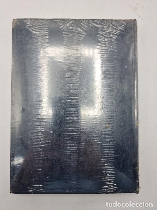 Libros de segunda mano: EL LOUVRE. GERMAIN BAZIN. SIN ABRIR. - Foto 3