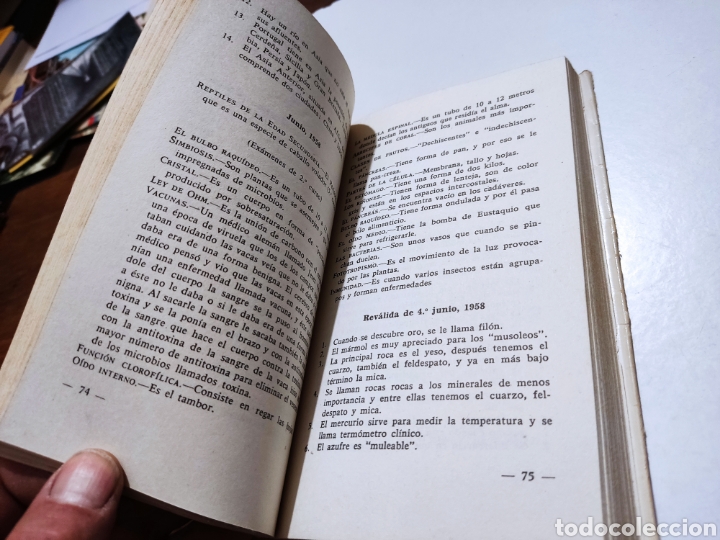 Libros de segunda mano: Libro antolog&iacute;a del disparate - Foto 3