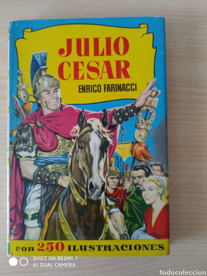 Libros de segunda mano: Julio Cesar. 3 edici&oacute;n junio 1964. Con sobre cubiertas. Ed Brugera - Foto 1