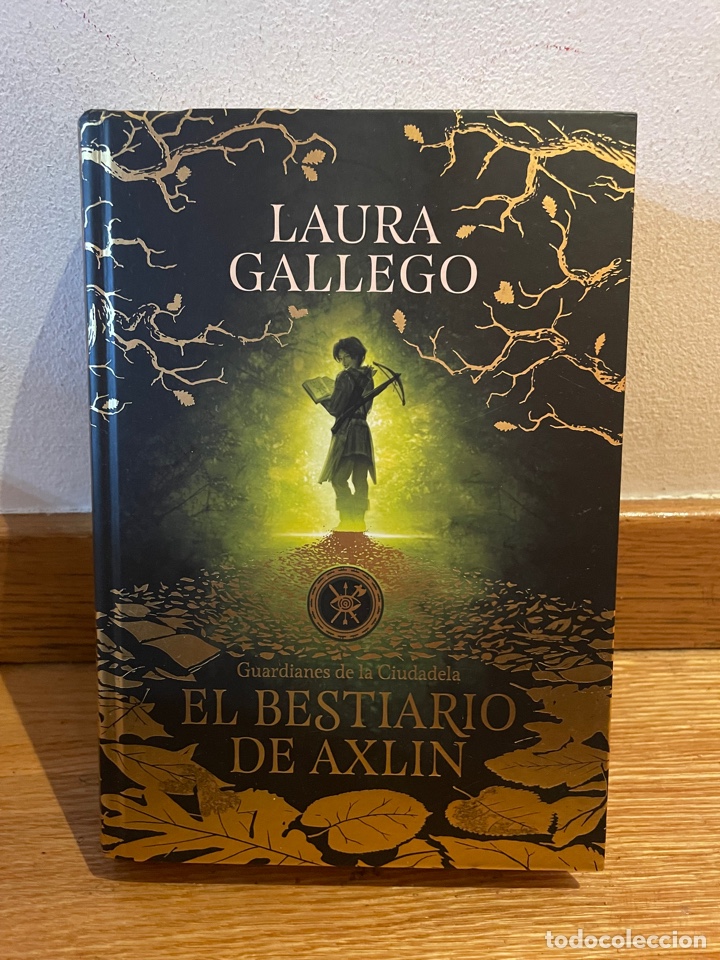 Libros de segunda mano: Laura Gallego El bestiario de axlin - Foto 1