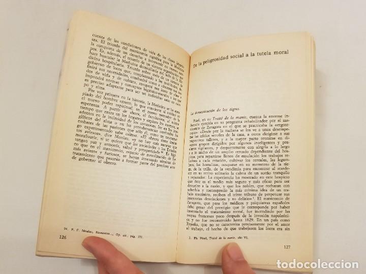 Libros de segunda mano: 1a ed. Miserables y locos. Fernando &Aacute;lvarez-Uria. - Foto 6