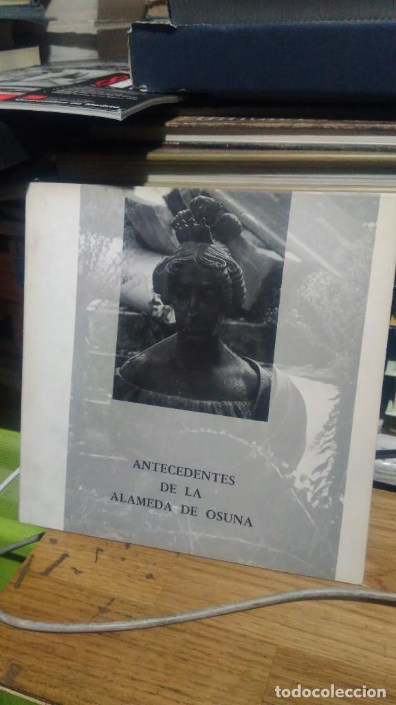 Libros de segunda mano: ANTECEDENTES DE LA ALAMEDA DE OSUNA - Foto 1