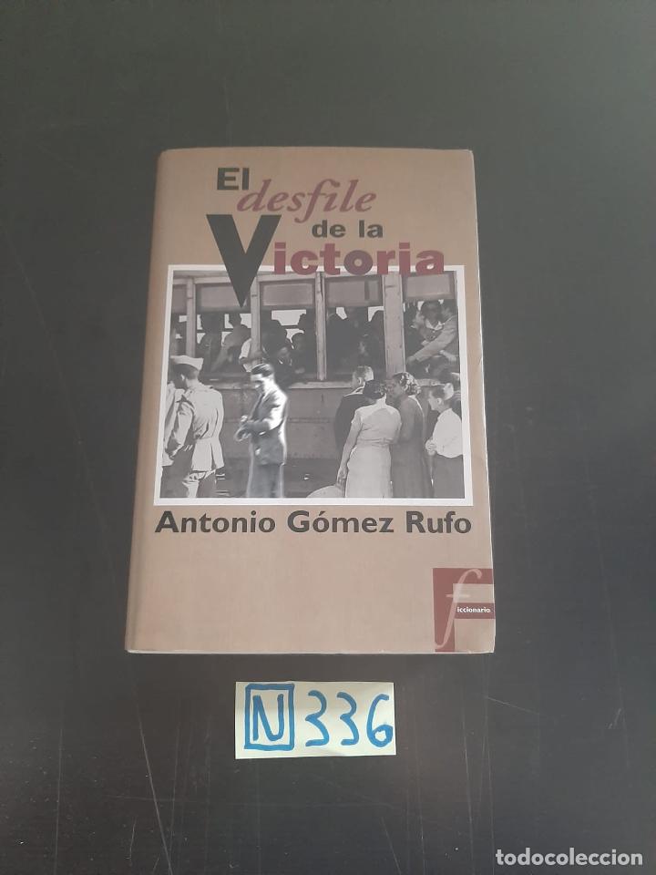 Libros de segunda mano: El desfile de la victoria - Foto 1