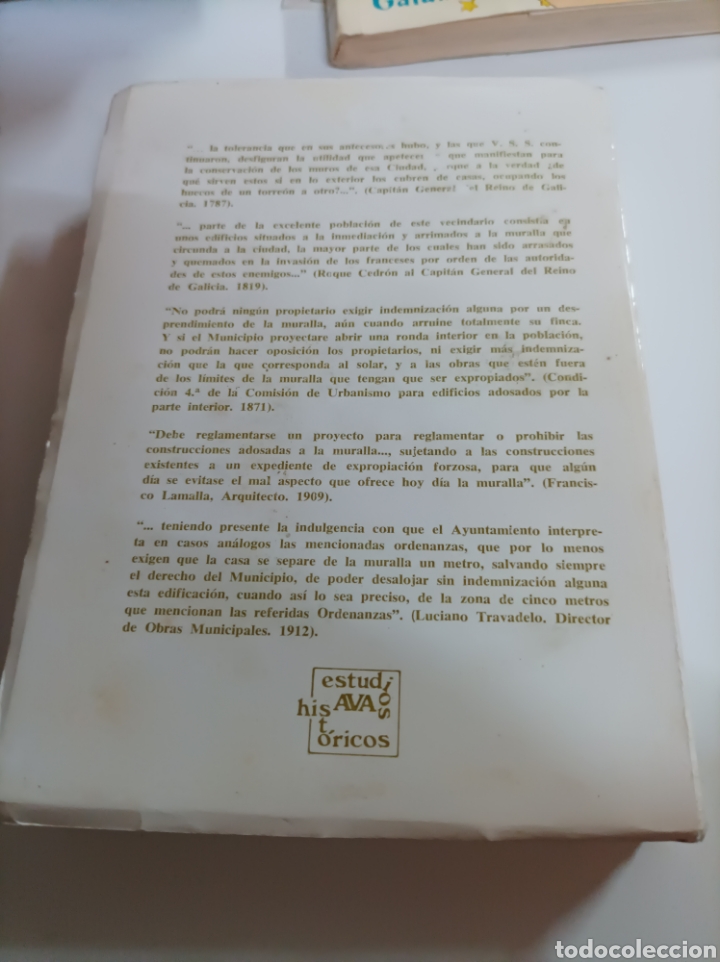 Libros de segunda mano: ORIGEN DE LAS EDIFICACIONES ADOSADAS A LA MURALLA DE LUGO. ADOLFO DE ABEL VILELA 2 EDICION.1974 - Foto 2