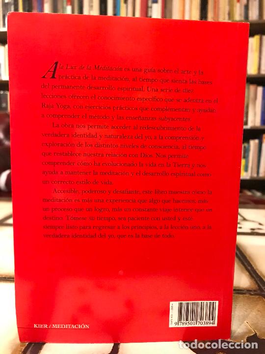 Libros de segunda mano: A la luz de la meditaci&oacute;n. Mike George - Foto 2