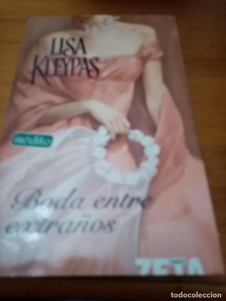 Libros de segunda mano: BODA ENTRE EXTRA&Ntilde;OS. LISA KLEYPAS. EST28B3 - Foto 1