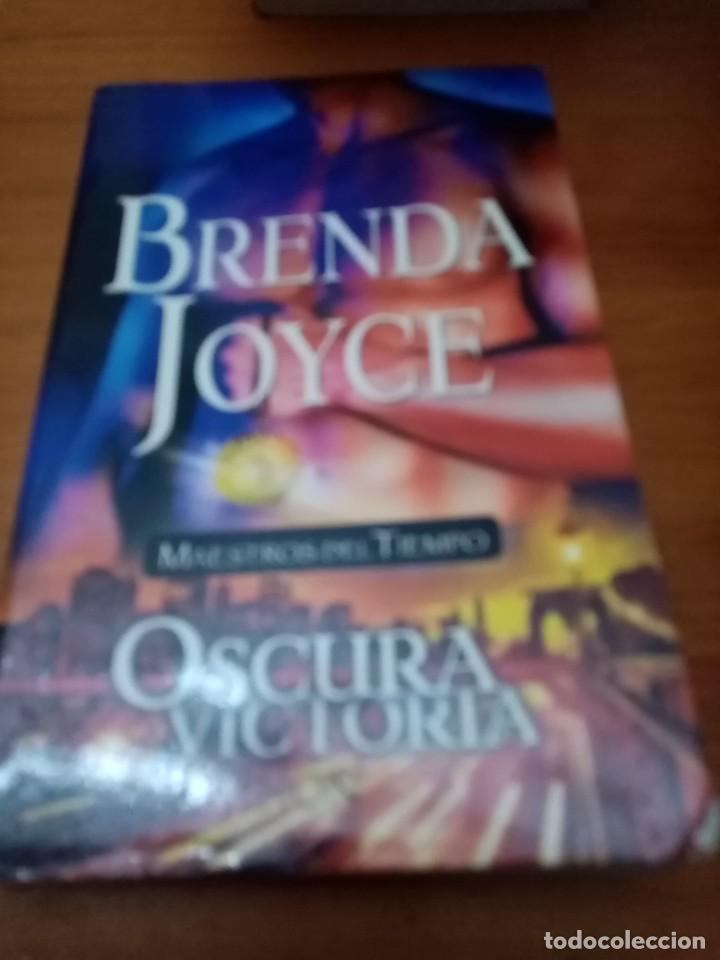 Libros de segunda mano: OSCURA VICTORIA. BRENDA JOYCE. EST28B3 - Foto 1