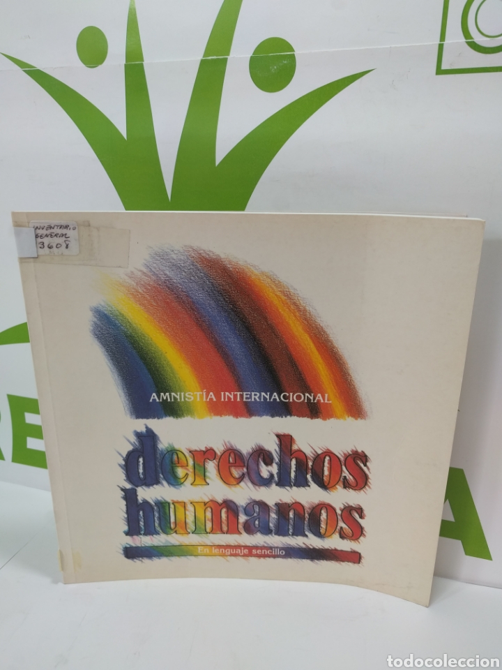 Libros de segunda mano: Derechos humanos. En lenguaje sencillo. Amnist&iacute;a Internacional. - Foto 1