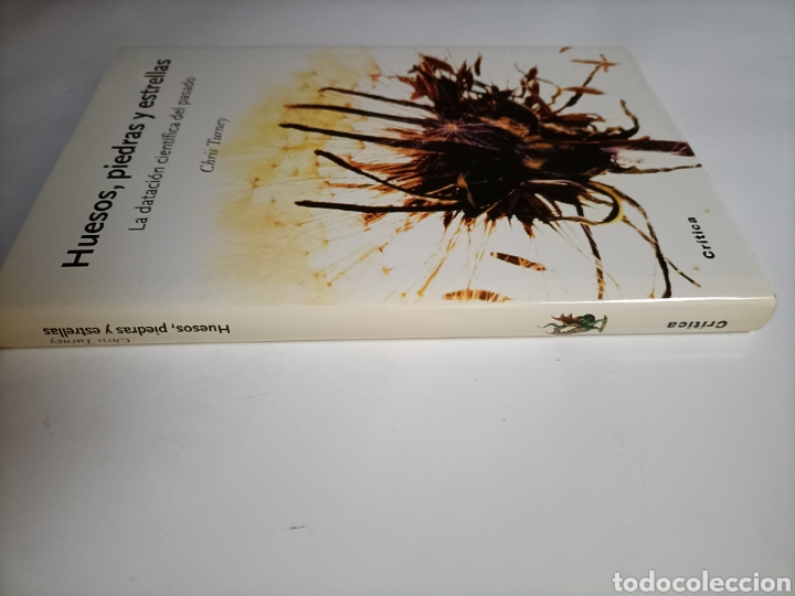 Libros de segunda mano: Huesos piedras y estrellas. La dataci&oacute;n cient&iacute;fica del pasado Chris turney - Foto 2